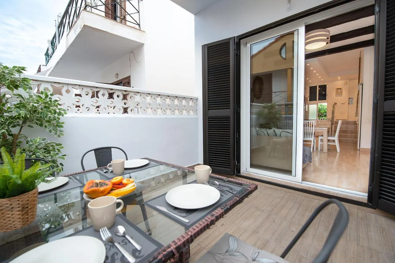 Altamar Tropical Home 阿罗纳 公寓